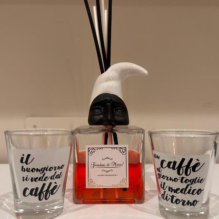 Il Tempo Di Un Caffe Nápoles Exterior foto